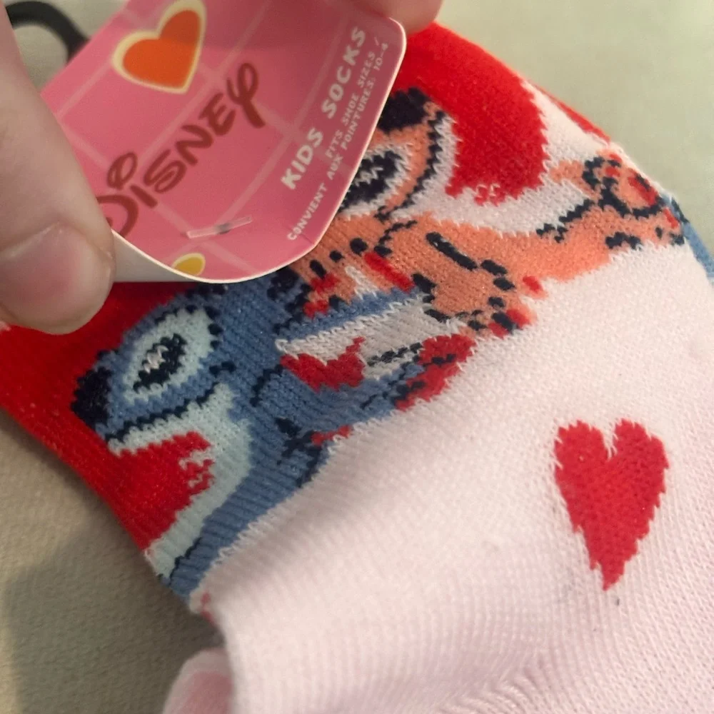 Disney Lilo & Stitch Pink and Red Heart Kids Socks Size 10-4 NWT Brand new